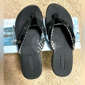 NEW Sperry Sandals W8